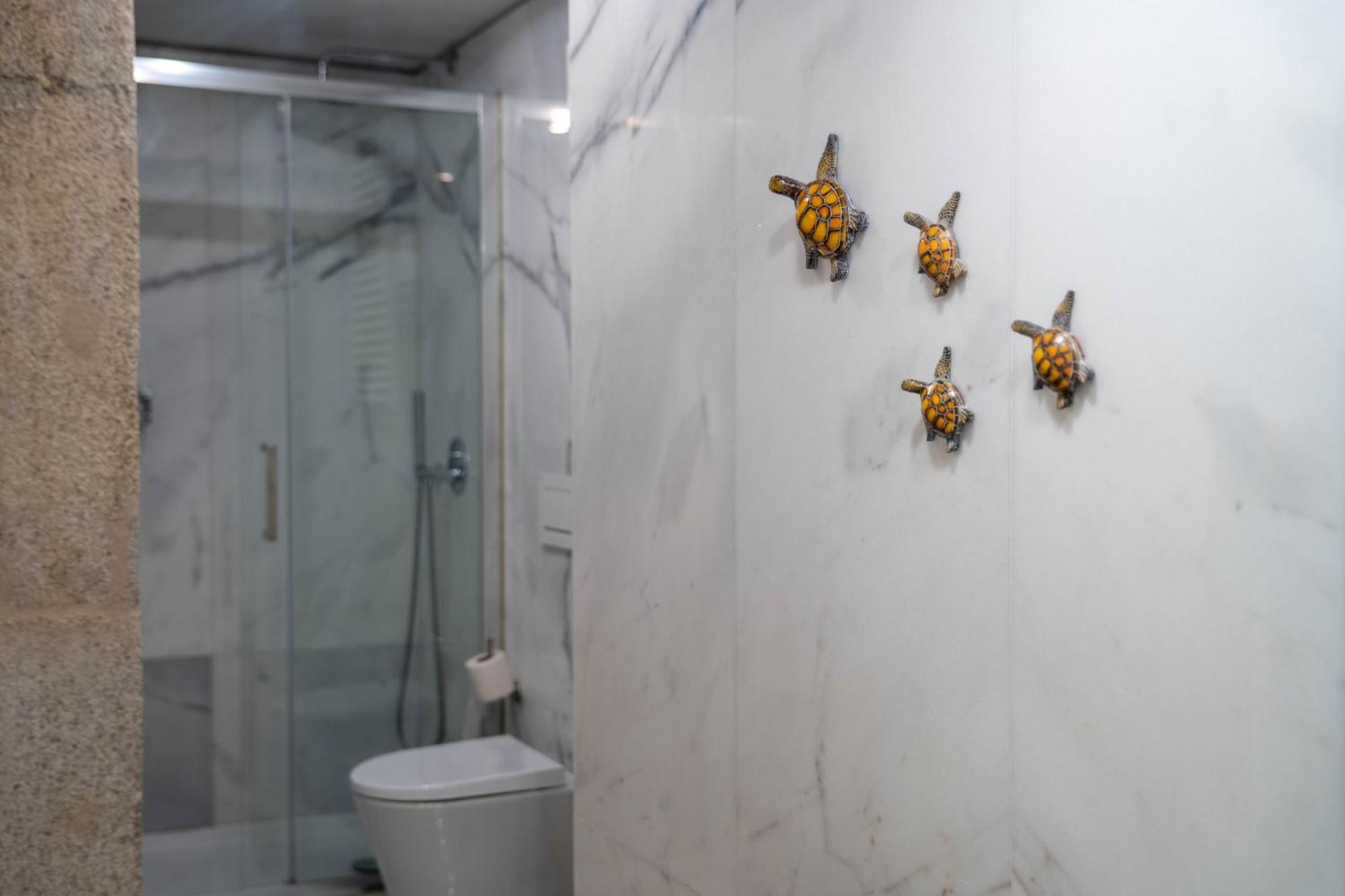 Primrose 1Br Delight W Parking By Lovelystay Porto Bagian luar foto