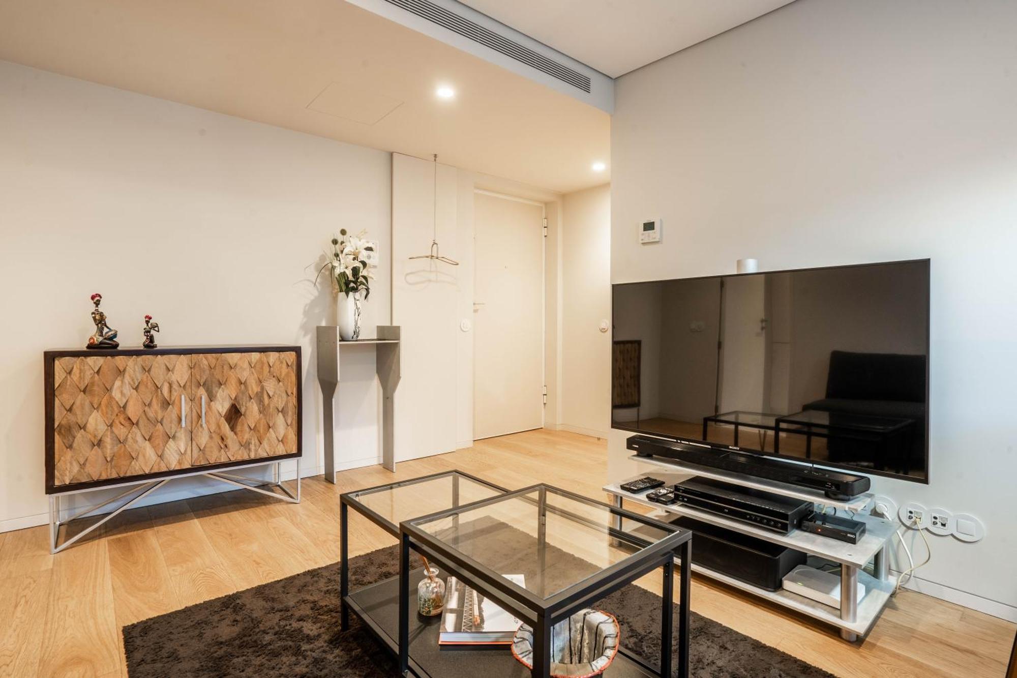Primrose 1Br Delight W Parking By Lovelystay Porto Bagian luar foto